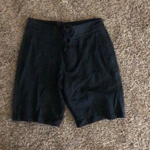 Lululemon Mens Athletic Shorts (34)
